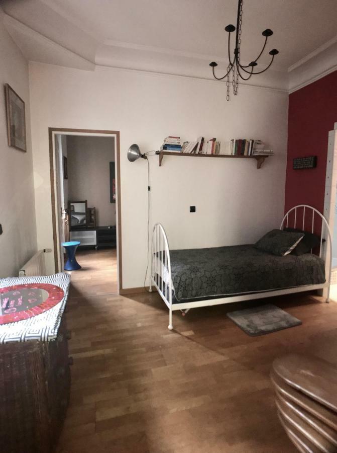 Cosy Rare 2 Bedroom Apartment Around A Private Garden Neuilly-sur-Seine Ngoại thất bức ảnh